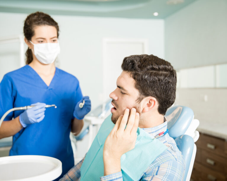 Wisdom Tooth Extraction in Qatar — Gentle, Expert Dental Care You Can Trust