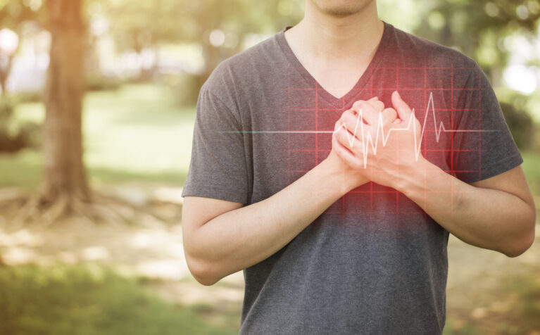 heart attack vs cardiac arrest Qatar