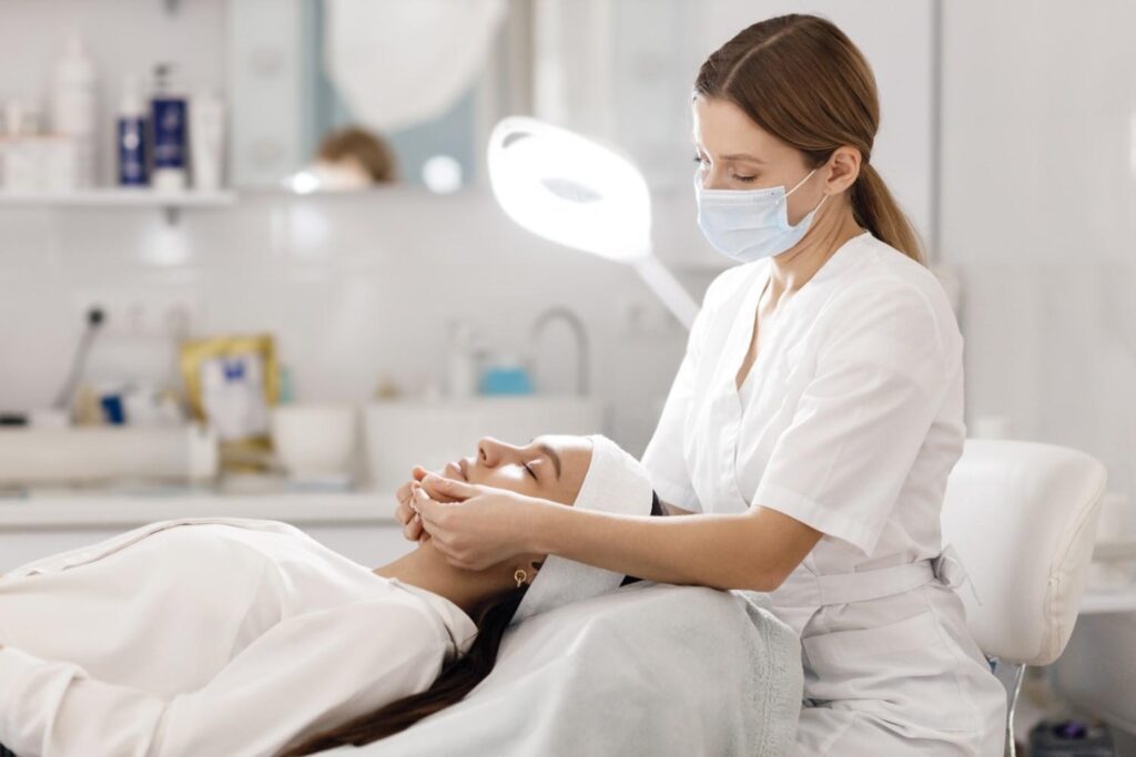 good dermatologist in qatar