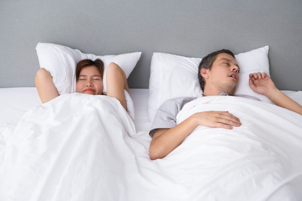 Snoring and signs of sleep apnea in Qatar